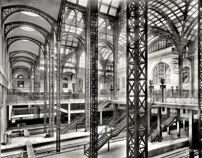 Pennsylvania Station, 1910 [(bildlänk)](https://www.shorpy.com/node/11321)