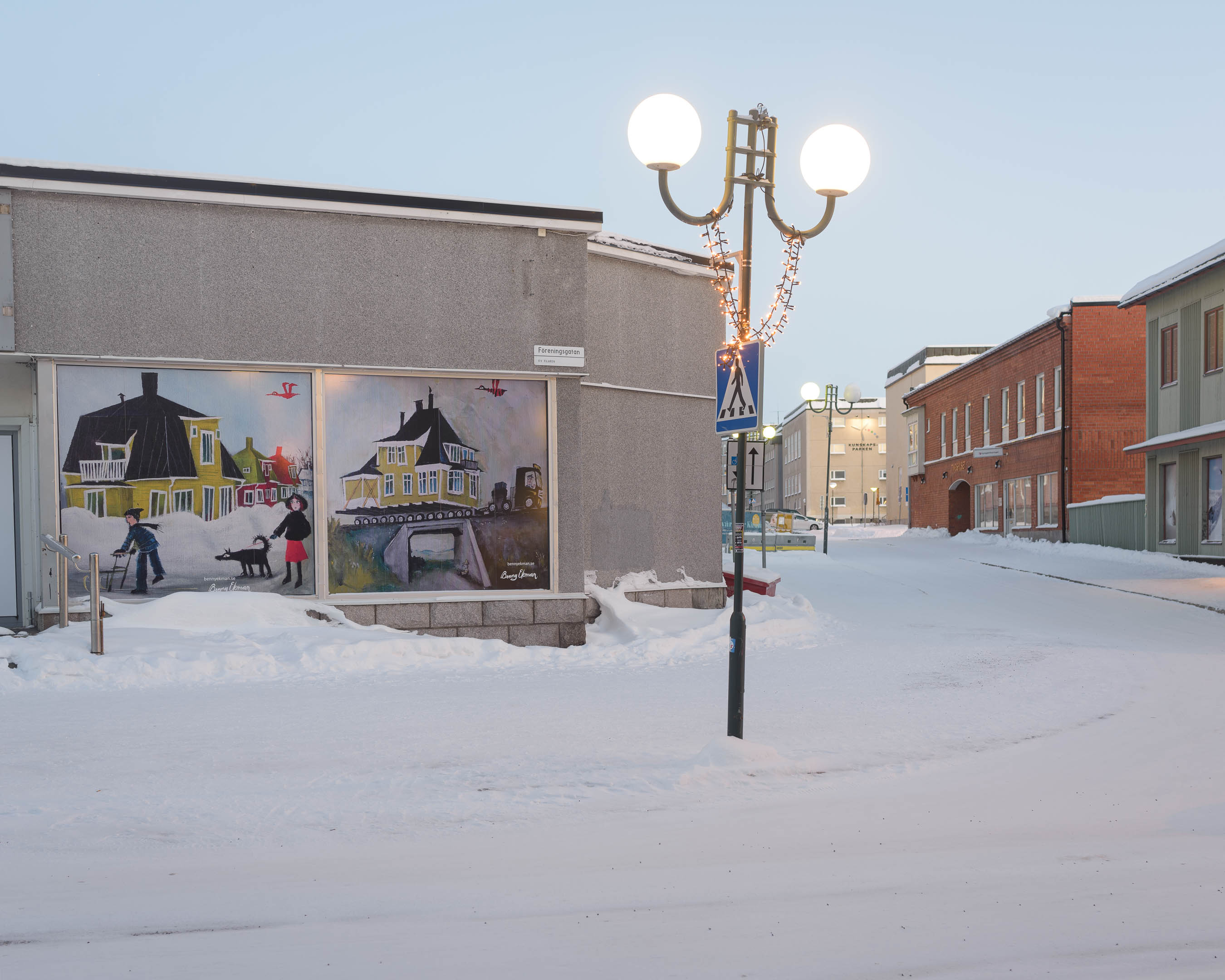 Gamla centrum, januari. Polarnatten ska precis till att ta slut.